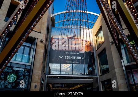 Centro commerciale St James Quarter a Edimburgo, Scozia. Foto Stock