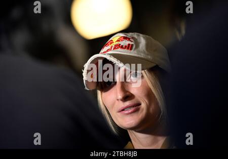 Praga, Repubblica Ceca. 7 dicembre 2023. La tennista ceca Marketa Vondrousova alla conferenza stampa a Praga, Repubblica Ceca, 7 dicembre 2023. Crediti: Katerina Sulova/CTK Photo/Alamy Live News Foto Stock