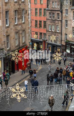 Decorazioni natalizie a West Bow Edimburgo Foto Stock