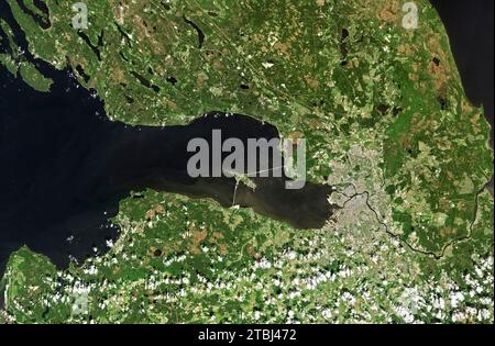 Immagine satellitare del sistema di prevenzione delle inondazioni di San Pietroburgo in Russia. Foto Stock