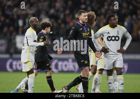 Bruxelles, Belgio. 7 dicembre 2023. Jan Vertonghen di Anderlecht raffigurato durante una partita finale della Croky Cup 1/8 tra l'RSC Anderlecht e lo Standard de Liege, a Bruxelles, giovedì 07 dicembre 2023. BELGA PHOTO BRUNO FAHY Credit: Belga News Agency/Alamy Live News Foto Stock