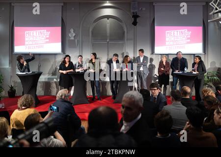 Europe-Ecologie-Les Verts (EELV) ex candidato alla presidenza Yannick Jadot, partito di sinistra francese la France Insoumise (LFI) membro del Parlamento Raquel Garrido, partito ecologista francese EELV deputato Cyrielle Chatelain, deputato del partito comunista francese (PCF) Elsa Faucillon, primo segretario del partito socialista francese Olivier Faure, vice sindaco di Parigi responsabile della solidarietà, lotta contro la disuguaglianza e contro l'esclusione Lea Filoche, deputata del partito francese la France Insoumise (LFI) e membro della coalizione di sinistra Nupes Clementine Autain, Senatore della Senatrice Seine-Saint-Denis Fabien Gay e membro del fra Foto Stock