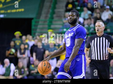 Ferrell Center Waco, Texas, Stati Uniti. 5 dicembre 2023. Seton Hall Pirates guardia Dylan Addae-Wusu (0) durante la seconda metà del basket NCAA tra Seton Hall Pirates e i Baylor Bears al Ferrell Center di Waco, Texas. Matthew Lynch/CSM/Alamy Live News Foto Stock