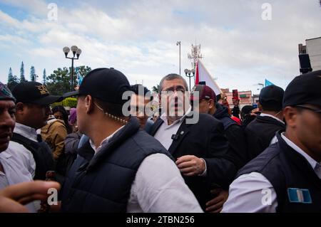 Città del Guatemala, città del Guatemala, Guatemala. 7 dicembre 2023. Oggi, nelle strade della zona 1 della capitale, si è svolta una mobilitazione chiamata da varie autorità, in cui passi di speranza e determinazione risuonavano con convinzione per una migliore democrazia. (Immagine di credito: © Fernando Chuy/ZUMA Press Wire) SOLO USO EDITORIALE! Non per USO commerciale! Foto Stock