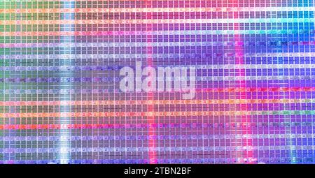 Wafer di silicio e microcircuiti in materiale semiconduttore, utilizzati nell'elettronica per la fabbricazione di circuiti integrati Foto Stock