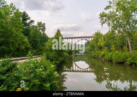 Il ponte ad alto livello Brecksville-Northfield presso il Cuyahoga Valley National Park in Ohio, Stati Uniti Foto Stock