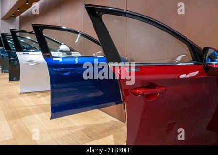 Showroom nel centro commerciale Hudson Yards per il lusso, tutte le auto elettriche Genesis, 2023, New York City, USA Foto Stock