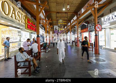 All'interno del Gold Souq di Deira, Dubai, Emirati Arabi Uniti. Foto Stock