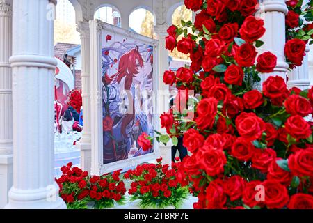 Shanghai, Cina. 8 dicembre 2023. Game Honkai: Star Rail e la Beijing Academy of Garden Sciences esporranno una nuova varietà di rose a Shanghai, in Cina, l'8 dicembre 2023. (Foto di Costfoto/NurPhoto) credito: NurPhoto SRL/Alamy Live News Foto Stock