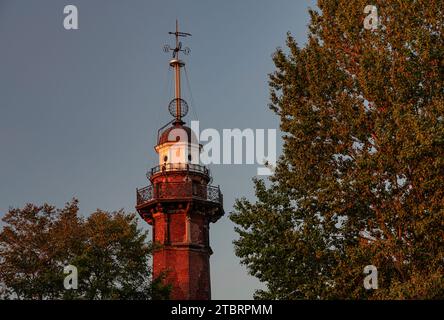 Faro Neufahrwasser, Danzica, Polonia Foto Stock