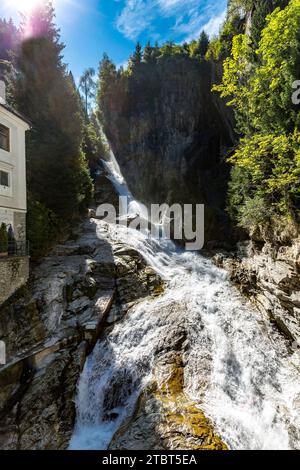 Cascata di Gastein, 340 m, Gasteiner Ache, Bad Gastein, valle di Gastein, parco nazionale degli alti Tauri, Austria, Europa Foto Stock