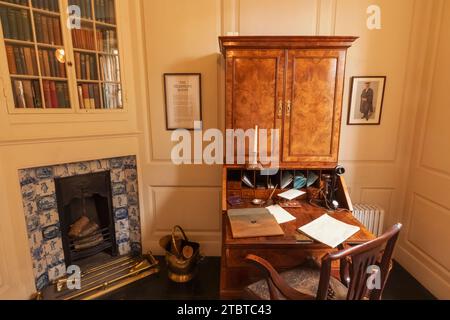 Inghilterra, East Sussex, Rye, Lamb House, One Time Home of the Writer Henry James, The Telephone Room Foto Stock