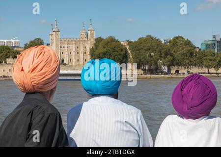 Inghilterra, Londra, turisti sikh indiani a Londra Foto Stock