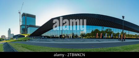 Una foto panoramica del Centro Congressi Internazionale di Katowice Foto Stock