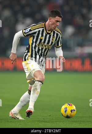 Torino, Italia. 8 dicembre 2023. Dusan Vlahovic della Juventus durante la partita di serie A allo stadio Allianz di Torino. Il credito fotografico dovrebbe leggere: Jonathan Moscrop/Sportimage Credit: Sportimage Ltd/Alamy Live News Foto Stock