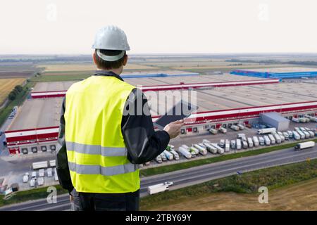 Vista aerea del gigantesco centro logistico. Foto Stock