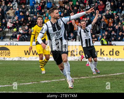 Aalen, Deutschland. 9 dicembre 2023. SSV Ulm 1846 contro Borussia Dortmund II, 3. Liga, Fussball, Herren, 09.12.2023 foto: EIBNER/Michael Schmidt Credit: dpa/Alamy Live News Foto Stock