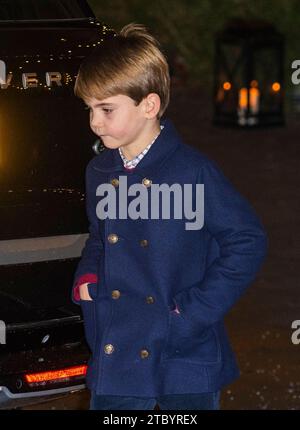 Londra, Inghilterra. REGNO UNITO. 8 dicembre 2023. Il principe Luigi di Galles partecipa al Carol Service "Together at Christmas" presso l'Abbazia di Westminster. Credito: Anwar Hussein/Alamy Live News Foto Stock