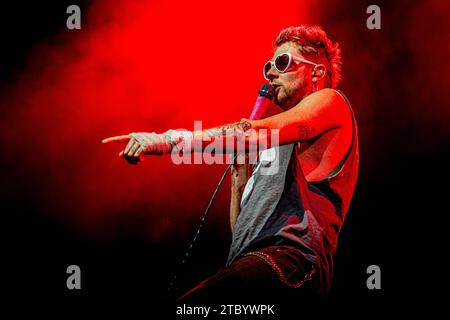 Italia 8 dicembre 2023 Wargasm - Sam Matlock e Rachel Hastings 'Milkie Way' - live al Fabrique di Milano © Andrea Ripamonti / Alamy Foto Stock