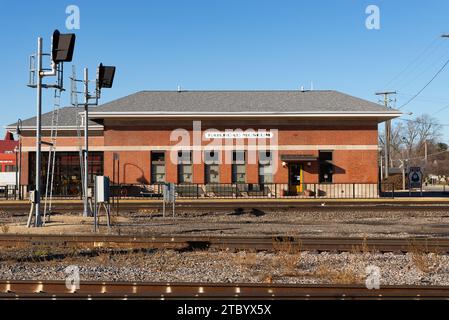 Mendota, Illinois - Stati Uniti - 7 dicembre 2023: Esterno dell'Union Depot Railroad Museum a Mendota, Illinois, USA. Foto Stock