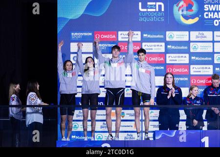 Miressi Alessandro, Zazzeri Lorenzo, Nocentini Jasmine e di Pietro Silvia ai LEN Short Course European Championships 2023 il 9 dicembre 2023 a Otopeni, Romania Foto Stock