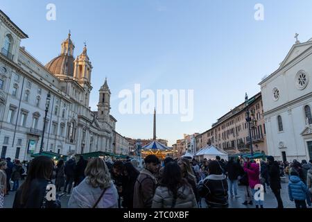 Roma, Italia. 9 dicembre 2023. Veduta di Piazza Navona a Roma (foto di Matteo Nardone/Pacific Press) credito: Pacific Press Media Production Corp./Alamy Live News Foto Stock