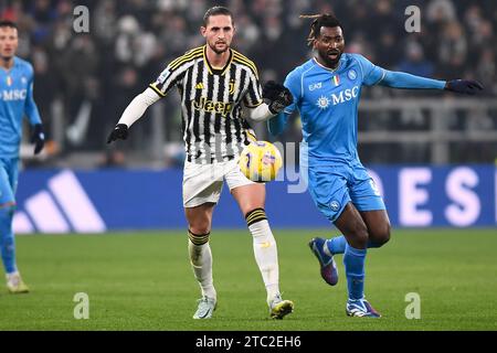 Adrien Rabiot (Juventus), Andre Zambo Anguissa (SSC Napoli) durante la partita di serie A tra Juventus FC e SSC Napoli allo stadio Allianz, o Foto Stock