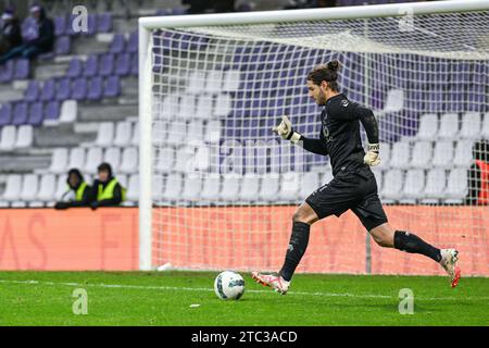 Deinze, Belgio. 10 dicembre 2023. Il portiere Davor Matijas (71) di Beerschot raffigurato durante una partita di calcio tra Beerschot e KMSK Deinze durante la quindicesima giornata della stagione Challenger Pro League 2023-2024, domenica 10 dicembre 2023 a Deinze, in Belgio. Credito: Sportpix/Alamy Live News Foto Stock