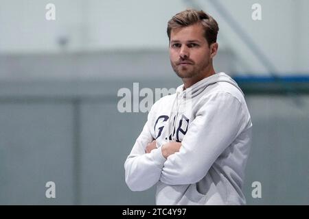 Mannheim, Deutschland. 10 dicembre 2023. Jakob Cyrus (Trainer, Cheftrainer, MSC), Einzelbild, Einzelfoto, Aktion, Action, 10.12.2023, Mannheim (Deutschland), Hallenhockey, 1) Bundesliga Süd, Damen, Feudenheimer HC - Münchner SC/dpa/Alamy Live News Foto Stock