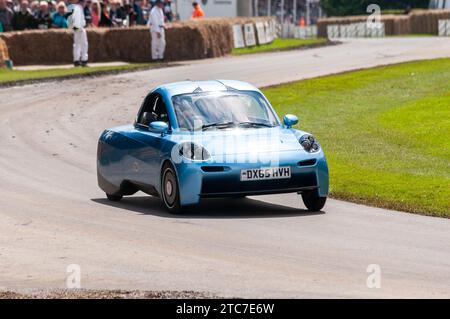 Riversimple 250 mpg auto alimentata a idrogeno per le masse, chiamata Rasa. Il nome Rasa deriva da Tabula Rasa, ardesia pulita (latino). A Goodwood Foto Stock