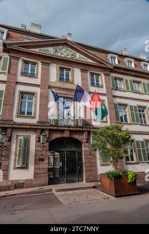 Colmar, Francia, 23 luglio 2023. Facciata del Municipio di Colmar Foto Stock