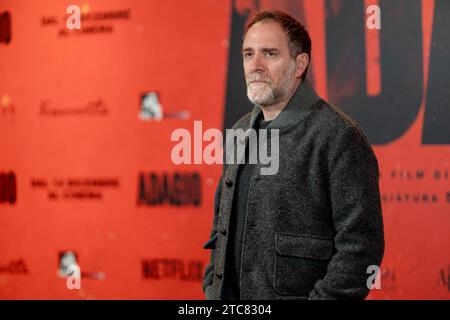 Roma, Italia. 11 dicembre 2023. Valerio Mastandrea parteciperà alla photocall per il film 'Adagio' presso lo Space moderno di Roma, l'11 dicembre 2023. (Foto di Luca Carlino/NurPhoto) credito: NurPhoto SRL/Alamy Live News Foto Stock