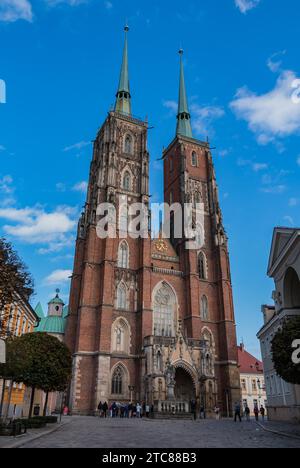 Un ritratto della Cattedrale di St Giovanni Battista, Breslavia Foto Stock