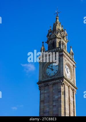 Una foto dell'Albert Memorial Clock, a Belfast Foto Stock