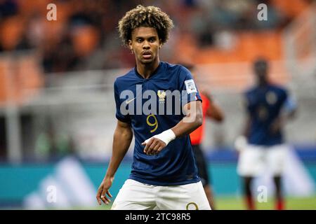 Giacarta, Indonesia - 22 novembre: La Francia Mathis Lambourde è in azione durante il turno della Coppa del mondo Under-17 tra Francia e Senegal allo Stadio Internazionale di Giacarta il 22 novembre 2023 a Giacarta, Indonesia. (Foto di Sports Press Photo) (Eurasia Sport Images/SPP) credito: SPP Sport Press Photo. /Alamy Live News Foto Stock