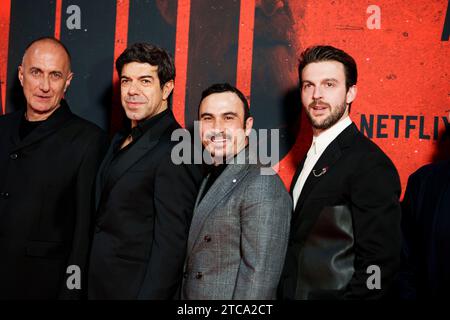 ROMA, ITALIA - 11 DICEMBRE: Valerio Mastandrea, Toni Servillo, Adriano Giannini, Gianmarco Franchini, Silvia Salvatori, Stefano Sollima, Pierfrancesco Foto Stock