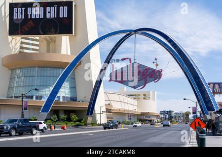 I nuovi Gateway Arches nel centro di Las Vegas, Nevada, Stati Uniti Foto Stock