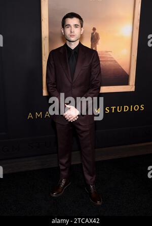 Beverly Hills, USA. 11 dicembre 2023. Luke Slattery arriva alla prima di Los Angeles "The Boys in the Boat" tenutasi al Samuel Goldwyn Theater l'11 dicembre 2023 a Beverly Hills, California. © Lisa OConnor/AFF-USA.com credito: AFF/Alamy Live News Foto Stock