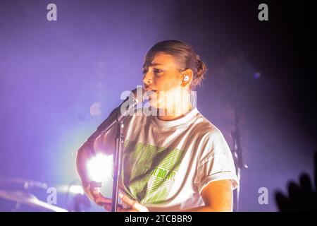 Napoli, Italia. 22 marzo 2022. Emma Marrone si esibisce dal vivo durante il concerto italiano "souvenir INDA Club" al Duel Club di Napoli. (Foto di Francesco Cigliano/SOPA Images/Sipa USA) credito: SIPA USA/Alamy Live News Foto Stock