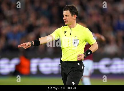 Foto del fascicolo datata 12/12/23 dell'arbitro Halil Umut Meler. Il calcio nazionale in Turchia è stato sospeso a tempo indeterminato dopo un ???vergognoso??? e ???disumana???? Attacco a uno dei migliori arbitri del paese, che è stato colpito a terra da un presidente del club a seguito di una partita Super Lig di lunedì. Data di emissione: Martedì 12 dicembre 2023. Foto Stock