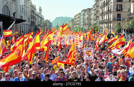 Barcellona, 10/08/2017. Basta dimostrazioni! Recuperiamo il buon senso! Organizzato dalla società civile catalana contro l'indipendenza della Catalogna. Foto: Ignacio Gil. ARCHDC. Crediti: Album / Archivo ABC / Ignacio Gil Foto Stock