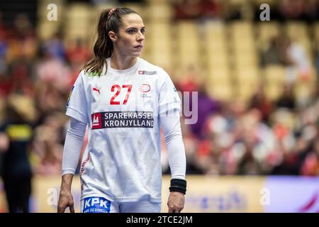 Herning, Danimarca. 11 dicembre 2023. Louise Vinter Burgaard (27) della Danimarca vista durante la partita IHF World Handball Championship 2023 tra Germania e Danimarca al Jyske Bank Boxen di Herning. (Foto: Gonzales Photo/Alamy Live News Foto Stock