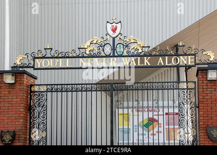 Bill Shankly Gates ad Anfield, sede del Liverpool Football Club Foto Stock