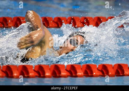 Simona Quadarella gareggia nei 400 m di freestyle Women Heats durante i Campionati europei di nuoto a corto corso al complesso Olimpico de Natație Otopeni di Otopeni (Romania), 10 dicembre 2023. Foto Stock