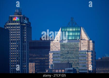 42esima strada skyline di New York USA Foto Stock