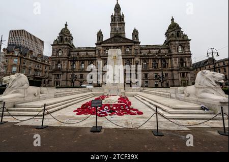 Glasgow City Chambers e War Memorial a George Square Glasgow Foto Stock