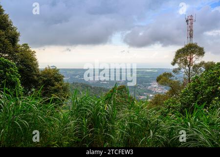 Paesaggio urbano di Balik Pulau, Penang, Malesia Foto Stock