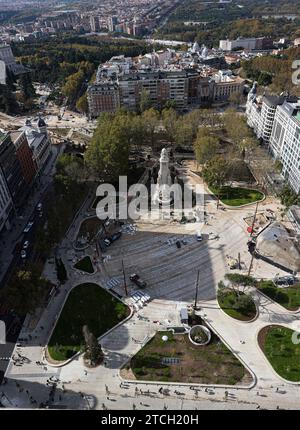 Madrid, 11/07/2021. Lavori di ristrutturazione della Plaza de España nella sua fase finale. Foto: Jaime García. ARCHDC. Crediti: Album / Archivo ABC / Jaime García Foto Stock