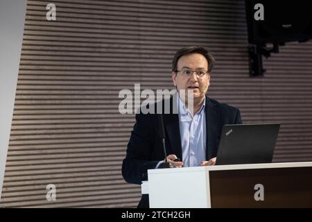 Madrid, 30/03/2022. ABC Health Forum, 'cancro del colon. Prevenzione e trattamento". Oratori: José Ignacio Martín Valdés, Santiago González, Pedro Robledo, Ricardo Cubedo, Pilar Sánchez vera, Irene López Rojo e Ana Garnica. Foto: Isabel Permuy. ARCHDC. Crediti: Album / Archivo ABC / Isabel B. Permuy Foto Stock