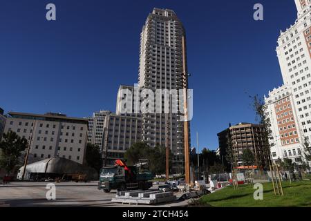 Madrid, 11/07/2021. Lavori di ristrutturazione della Plaza de España nella sua sezione finale. Foto: Jaime García. ARCHDC. Crediti: Album / Archivo ABC / Jaime García Foto Stock